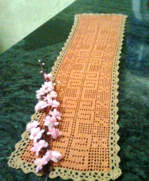 Trilho de Mesa - Crochê Filé